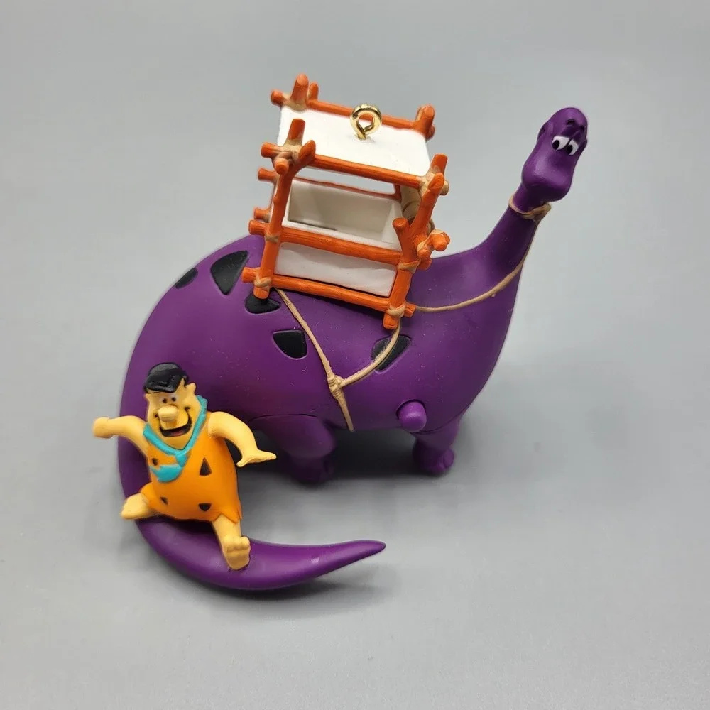 Hallmark preowned good